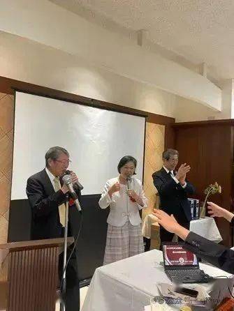 D3cd8cd80b30417ebb8766f3647b26ac